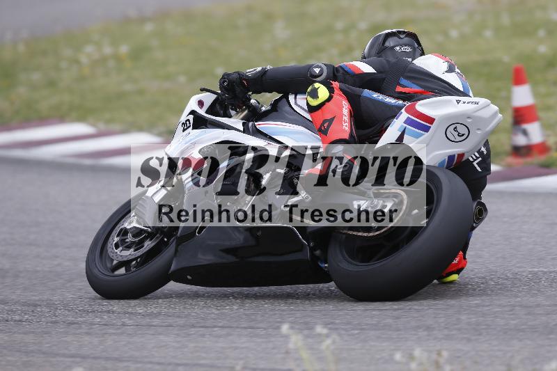 /09 19.04.2026  Caremotion get faster ADR/Gruppe gelb/2